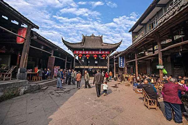 西藏林芝市：加强未成年人思想道德建设 护航未成年人健康成长